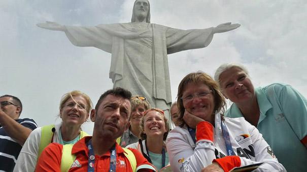 Grüße aus Rio! "Es ist toll hier!", so die einhellige Meinung des Teams der Dressurreiter.
